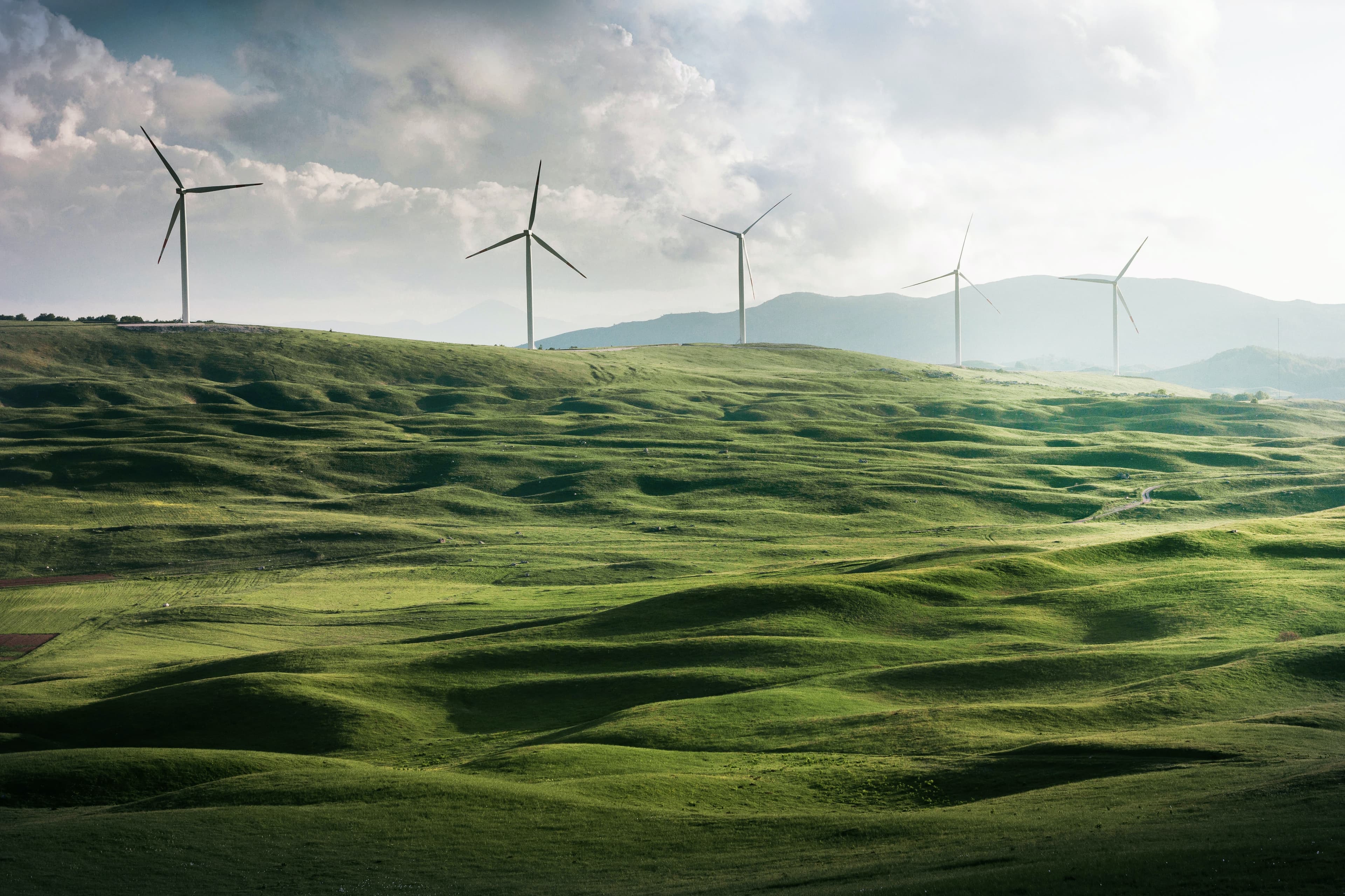 Wind turbines on the Tararua Ranges above the Manawatū