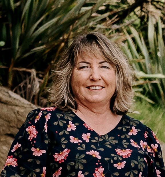 Vanessa Kooyman, Administrator
