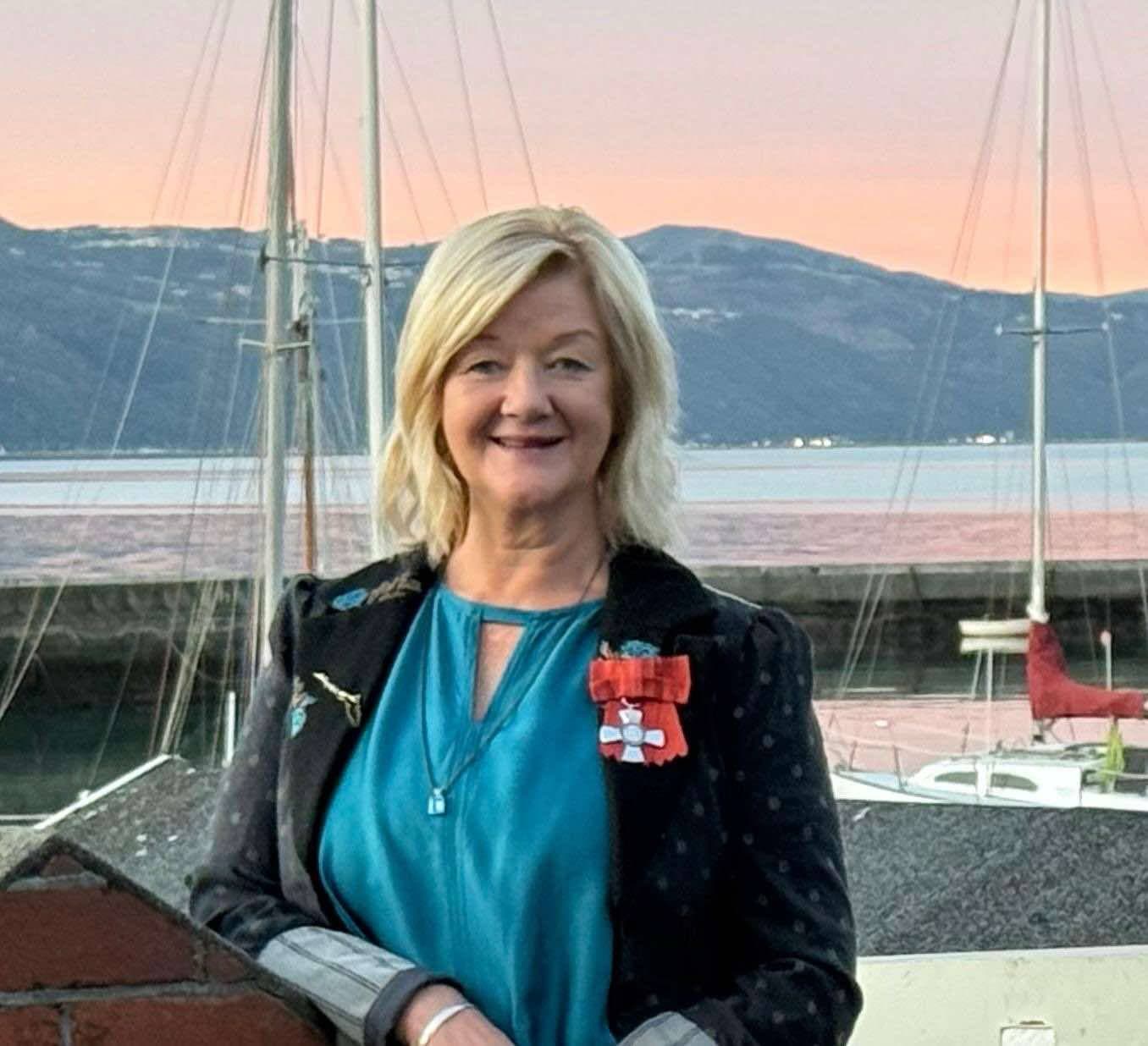 Dr Helen Snell, Trustee